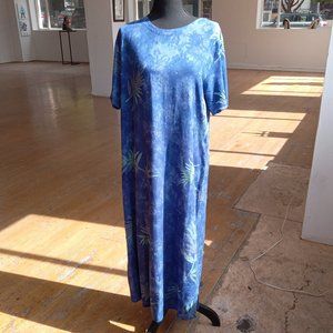 Island feeling tie dye blue and green floral print Maxi Hawaiian dress